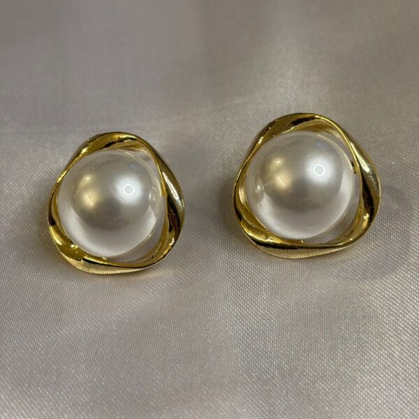Pearl Stud Earrings