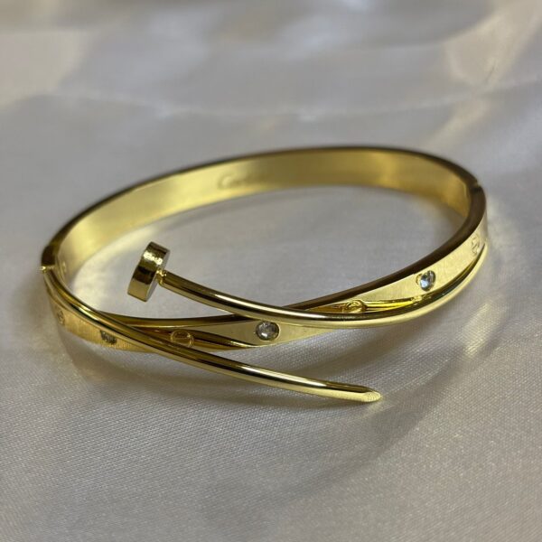 Anti-Tarnish Nail Cuff Hand Bracelet for Women | Stainless steel - Image 2