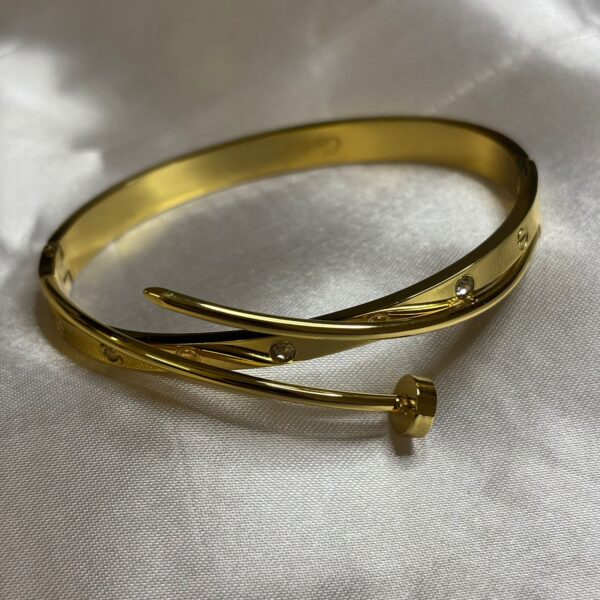 Anti-Tarnish Nail Cuff Hand Bracelet for Women | Stainless steel - Image 3