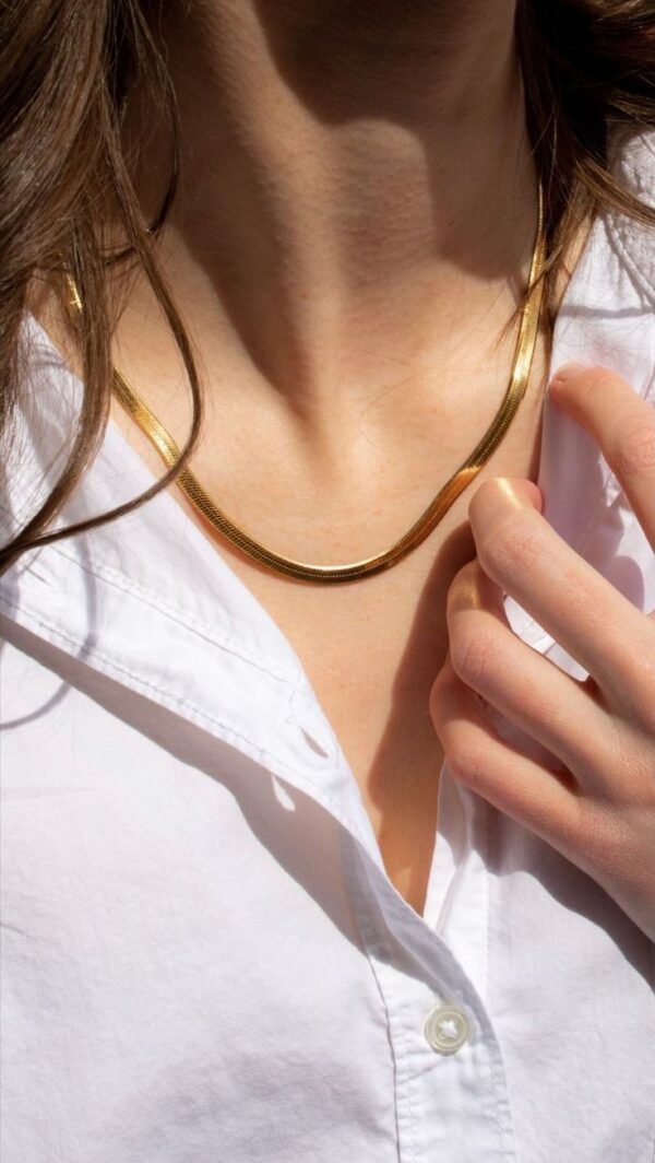 Elegant Gold Plated Neck Chain for Women – Versatile, Minimalist Design for Corporate & Casual Styles