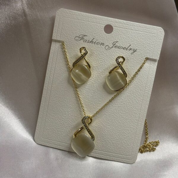 Elegant 2-Piece Pendant Set