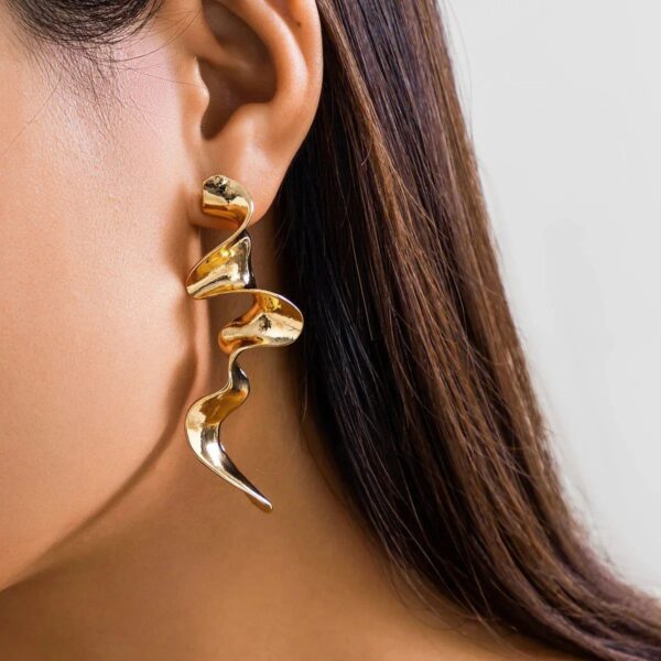 Twisted Big Stylish Earings