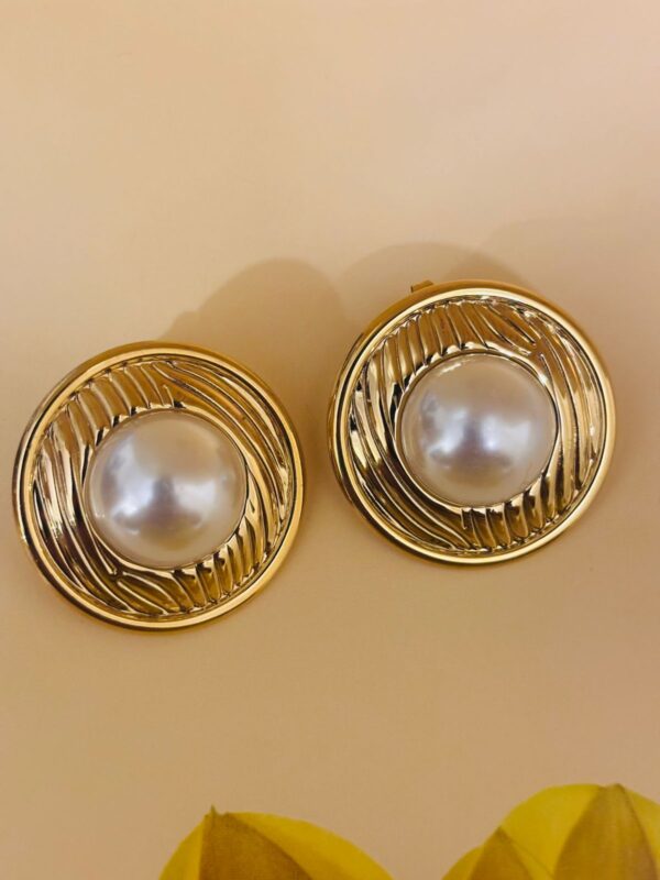 Royal Large Pearl Stud Earrings