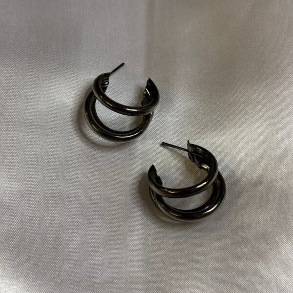 Black Multi wires Earrings - Image 3