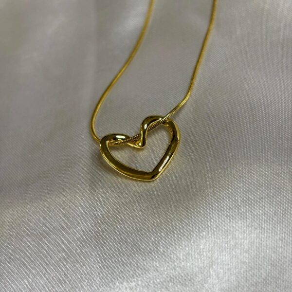 Trendy gold plated Heart Chain  – Perfect for Date Nights & Parties - Image 3